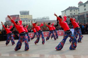Read more about the article 广场舞八步怎么跳