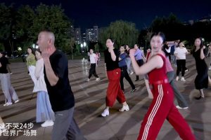 Read more about the article 这节奏感实在是太强了！大家弹跳的都好看